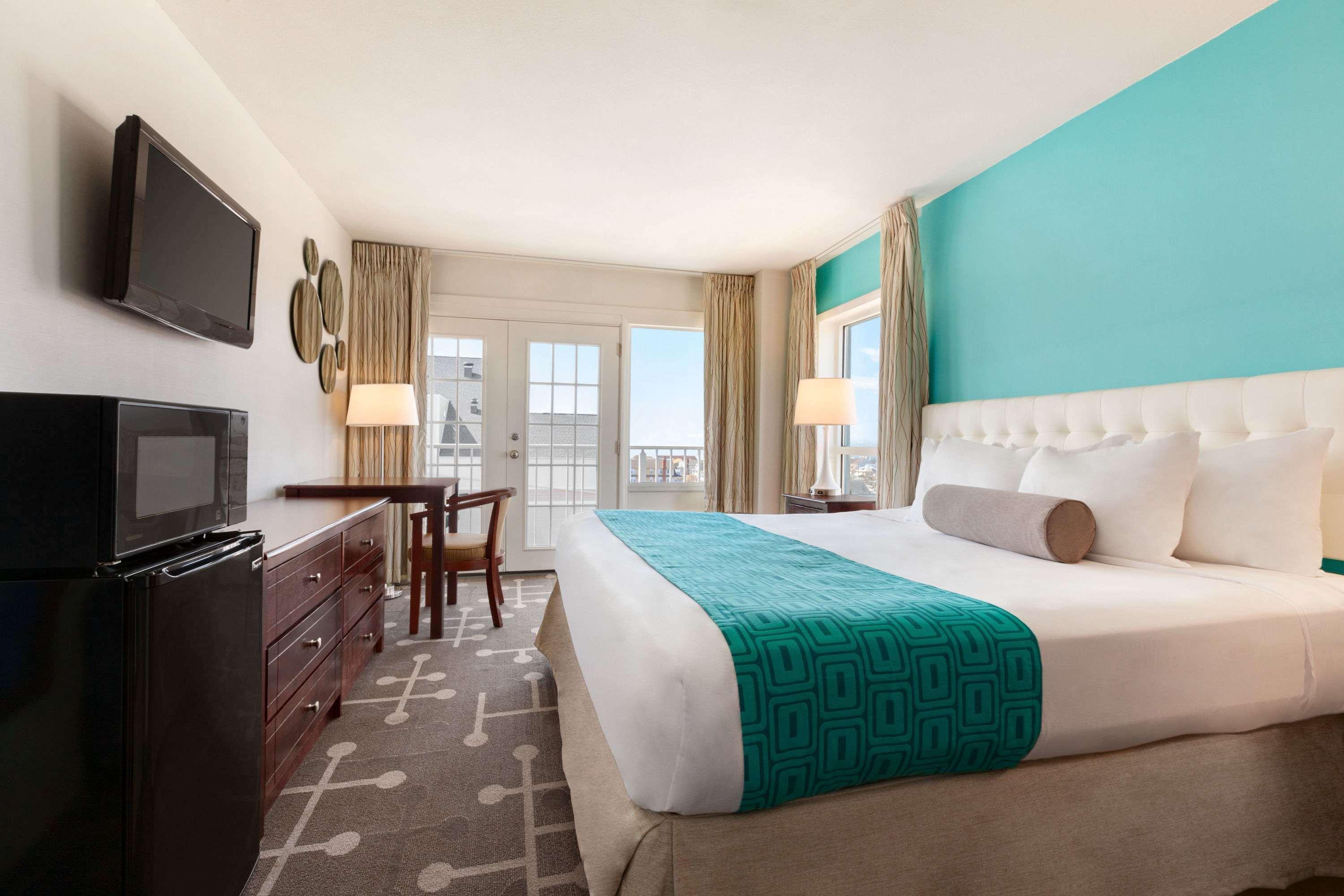 Howard Johnson Plaza By Wyndham Ocean City Oceanfront Eksteriør billede
