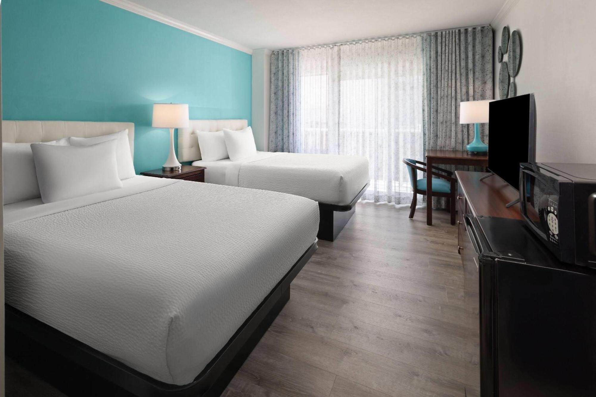 Howard Johnson Plaza By Wyndham Ocean City Oceanfront Eksteriør billede
